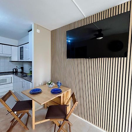 Comfy Apartment In 살루 외부 사진