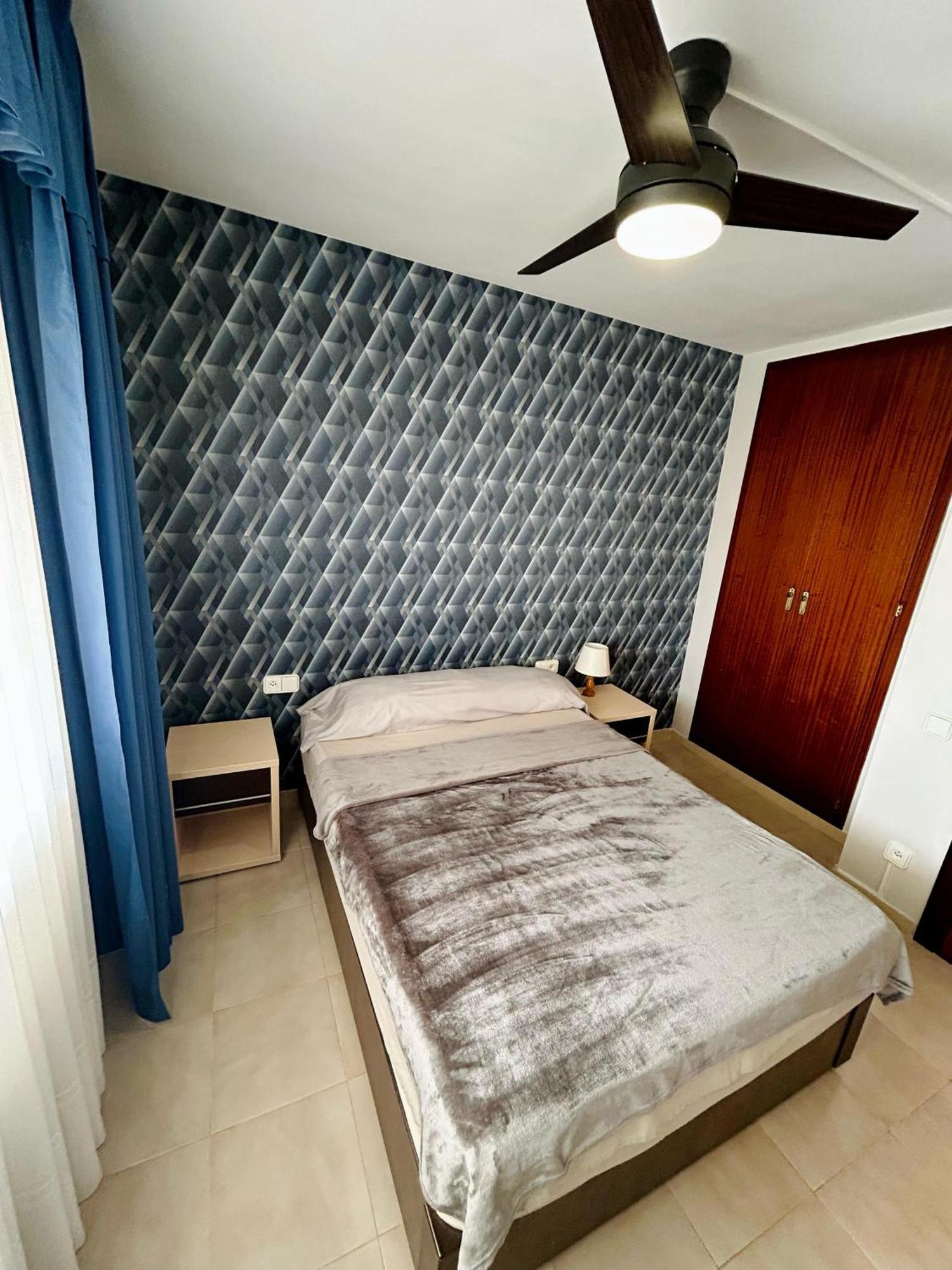 Comfy Apartment In 살루 외부 사진